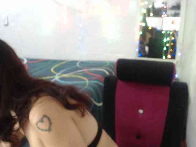 samanthasquirt1212 webcam