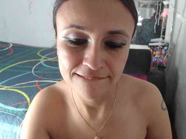 samanthasquirt1212 webcam