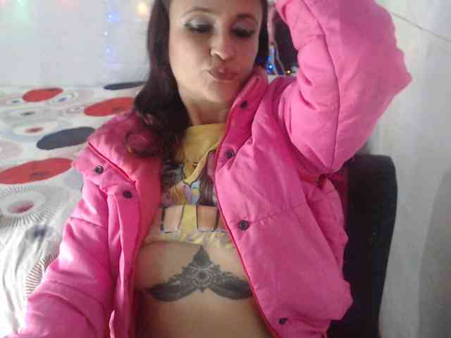 samanthasquirt1212 webcam