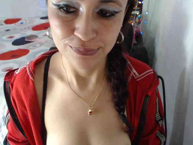 samanthasquirt1212 webcam