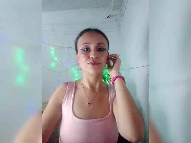 samanthasquirt1212 webcam