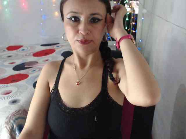 alzorys2434 Live Webcam on BongaCams