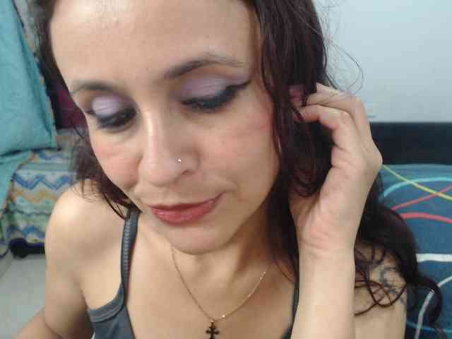 samanthasquirt1212 webcam