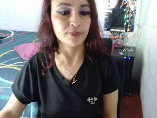 samanthasquirt1212 webcam