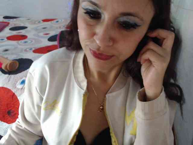 samanthasquirt1212 webcam