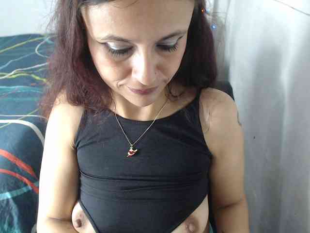 samanthasquirt1212 webcam