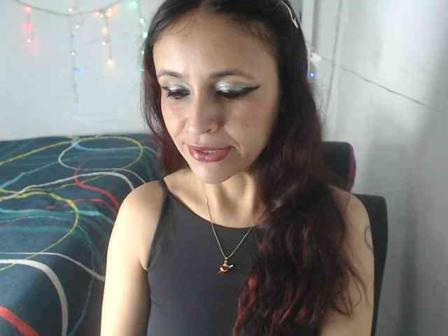 samanthasquirt1212 webcam