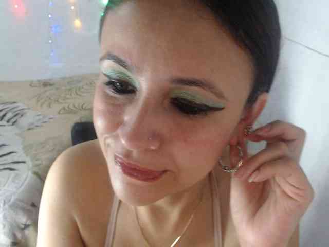 samanthasquirt1212 webcam