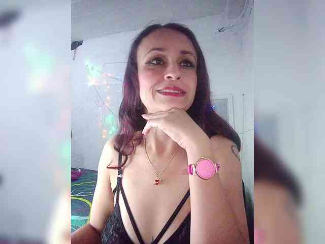 samanthasquirt1212 webcam