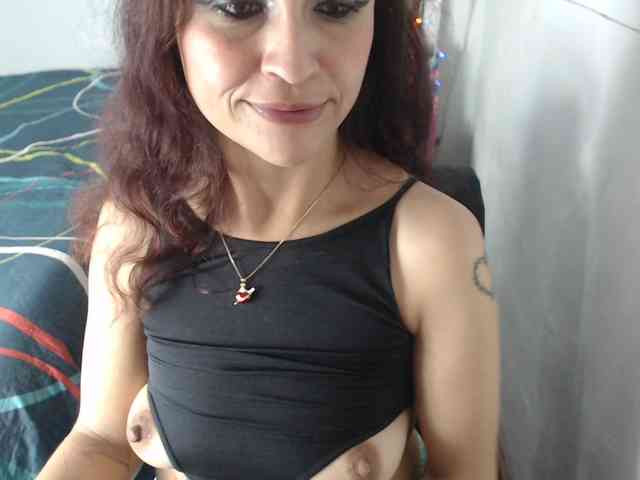 samanthasquirt1212 webcam