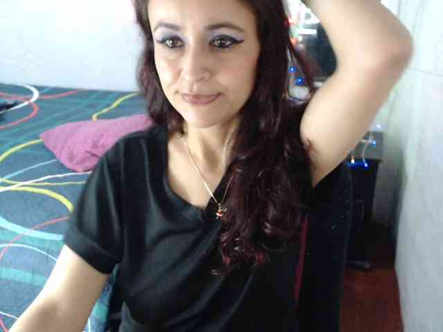 samanthasquirt1212 webcam