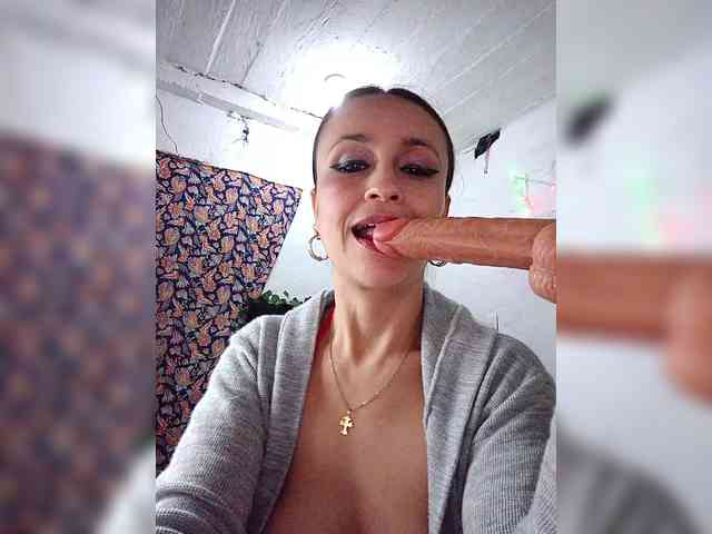 samanthasquirt1212 webcam