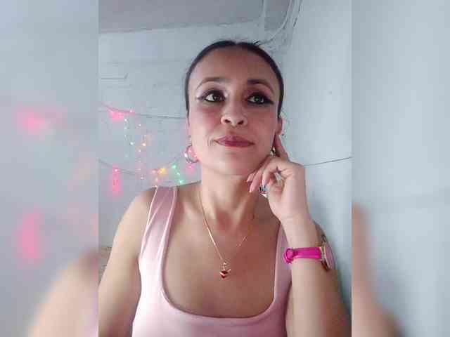 samanthasquirt1212 webcam