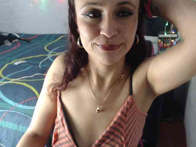 samanthasquirt1212 webcam