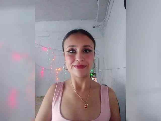 samanthasquirt1212 webcam