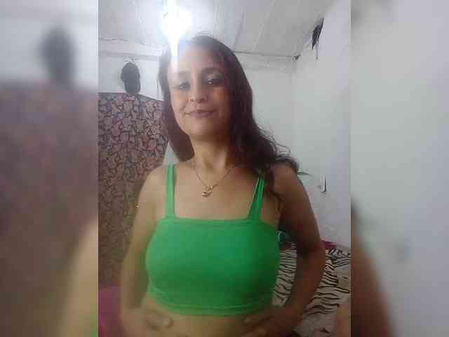 samanthasquirt1212 webcam