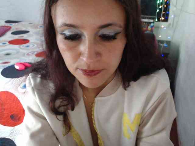 samanthasquirt1212 webcam