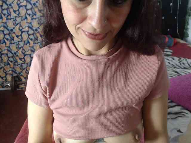 samanthasquirt1212 webcam