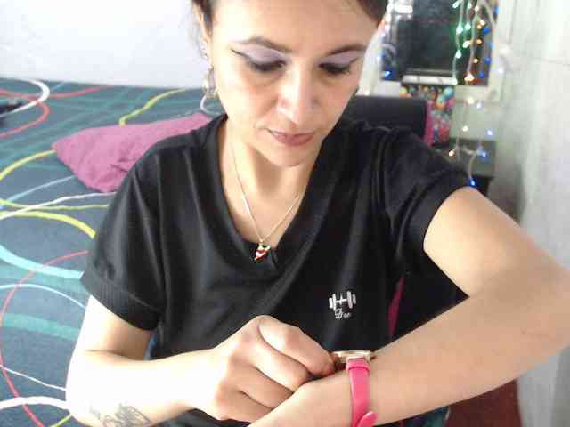 samanthasquirt1212 webcam