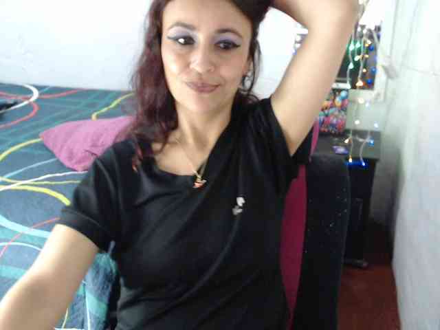 samanthasquirt1212 webcam