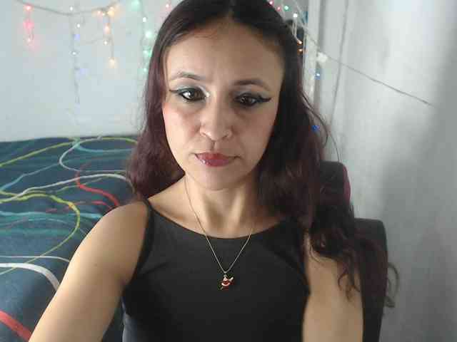 samanthasquirt1212 webcam