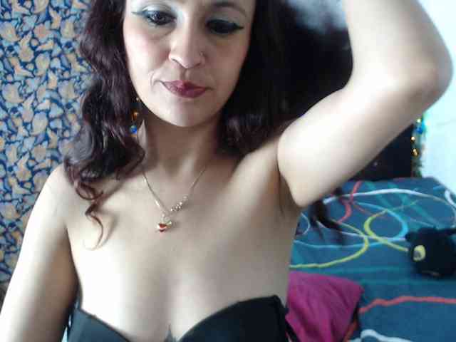 alzorys2434 Live Webcam on BongaCams