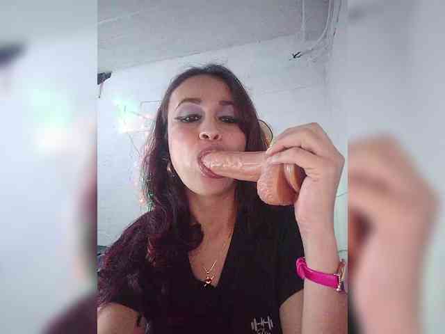 samanthasquirt1212 webcam