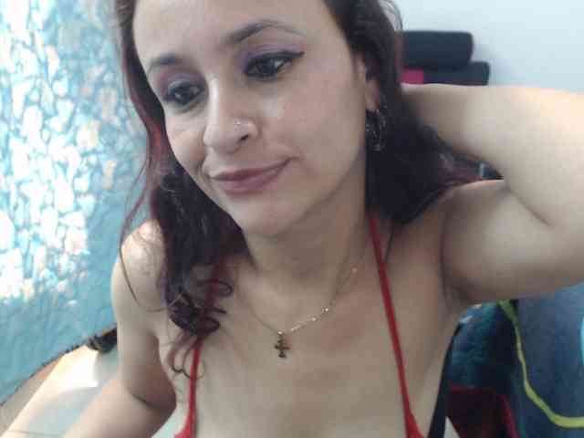 samanthasquirt1212 webcam