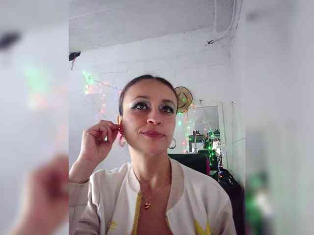 samanthasquirt1212 webcam