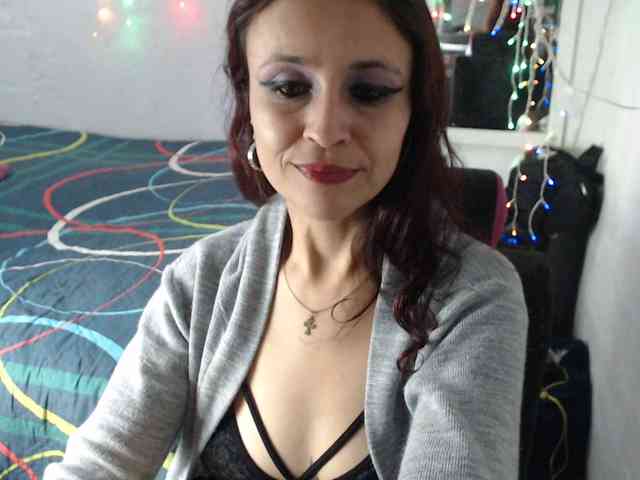 samanthasquirt1212 webcam