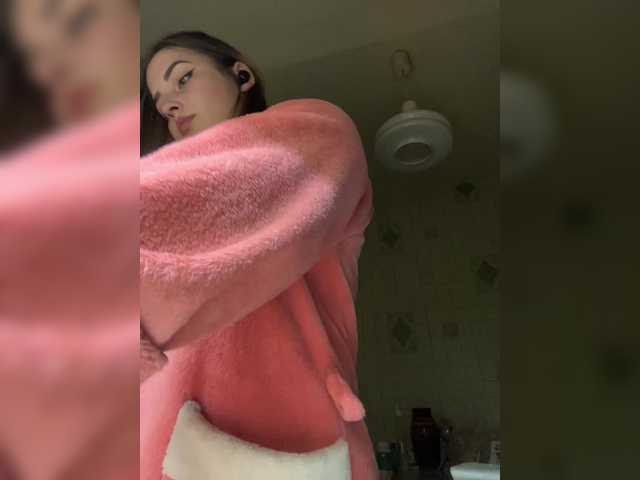 little-devil's BongaCams show and profile