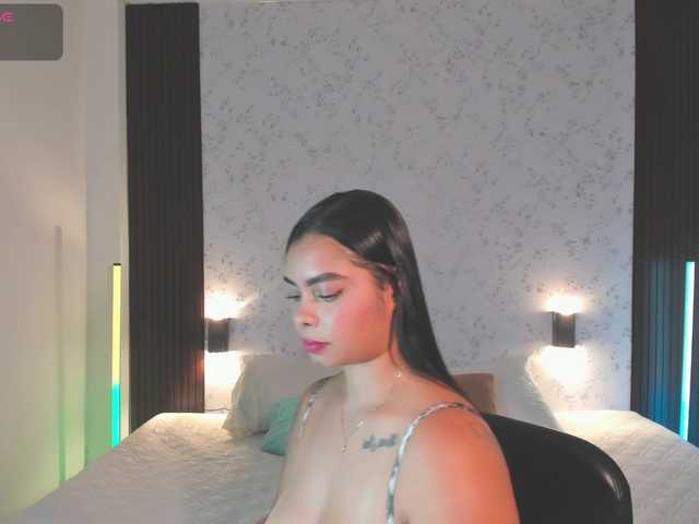 Crazy-babyy from BongaCams is Freechat
