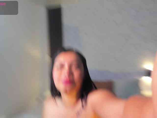 Crazy-babyy webcam