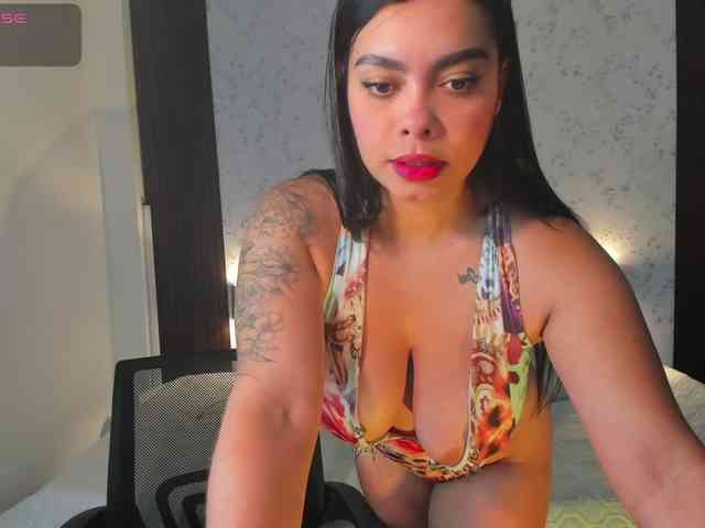 Crazy-babyy webcam
