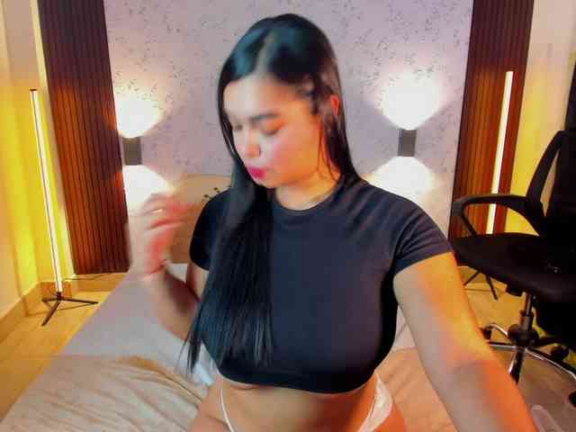 Crazy-babyy webcam