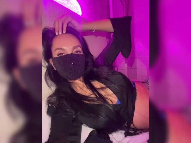 BRUice07 Live Cam and Statistics on UnifiedCams