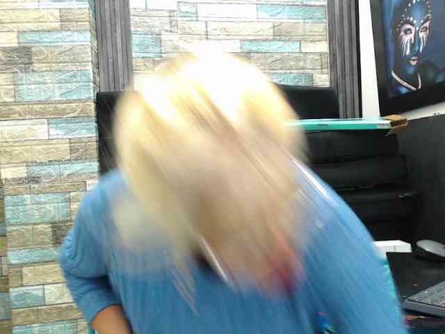 chicholina-bigtits webcam