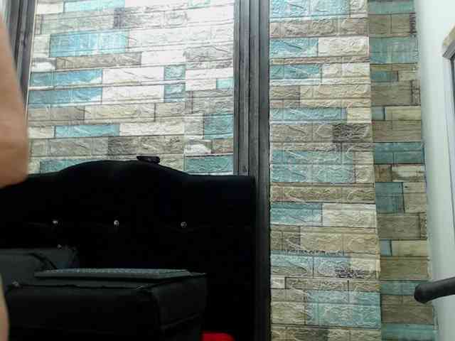 chicholina-bigtits webcam