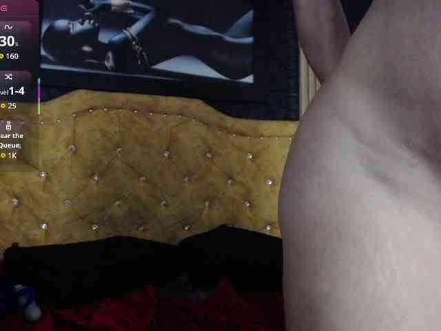 chicholina-bigtits webcam