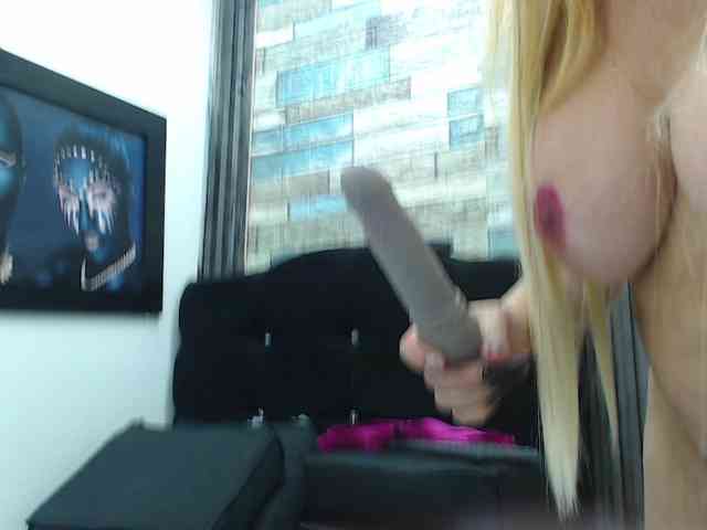 chicholina-bigtits webcam