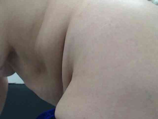 chicholina-bigtits webcam