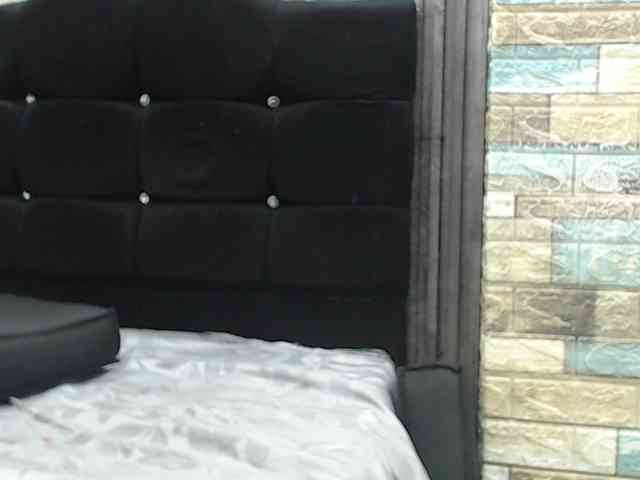 chicholina-bigtits webcam