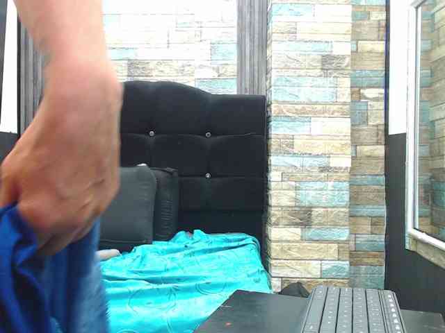 chicholina-bigtits webcam