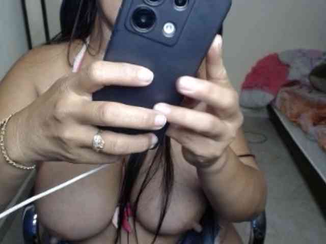 Deboralo123 webcam