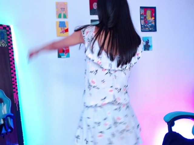 Callmebluee webcam bongacams model stream image