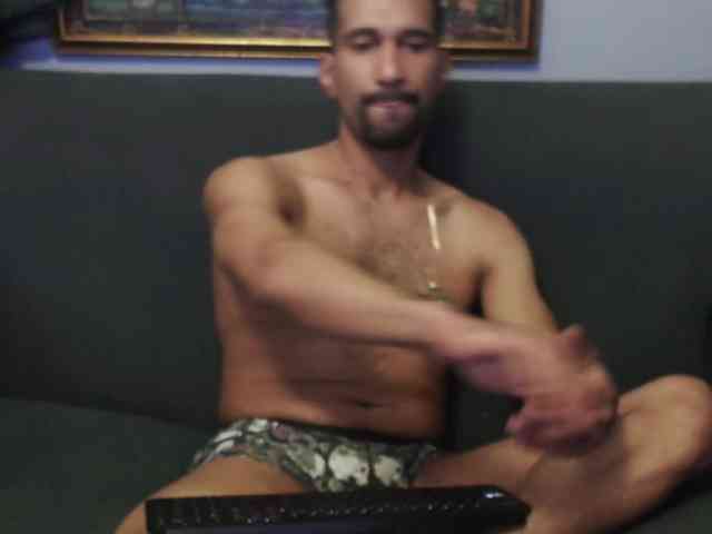 FillThineWalletF... Live Webcam on BongaCams