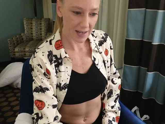 sexyscienceteacher90 webcam