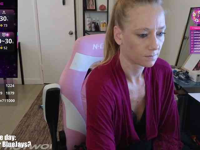 sexyscienceteacher90 webcam