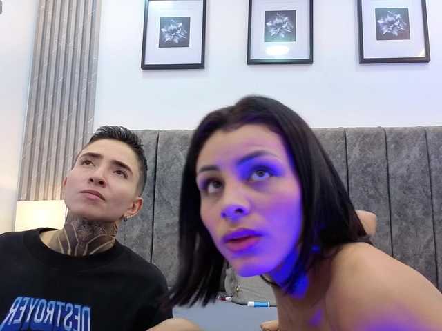  Tinny-and-Candy chat room