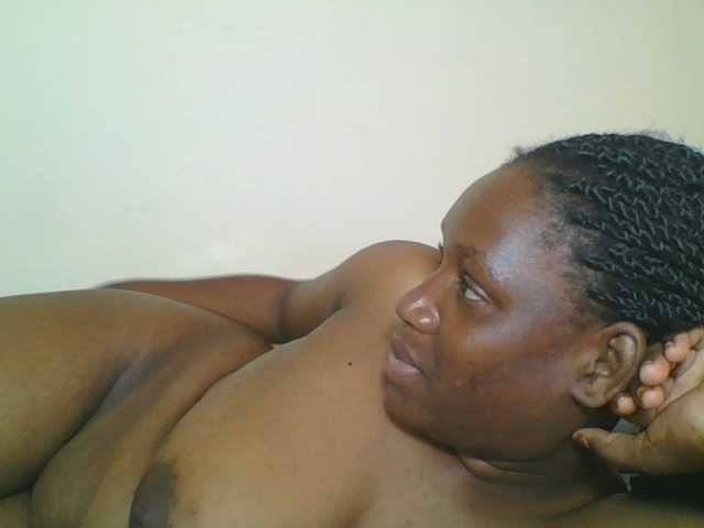 Prettyface25 on Bongacams